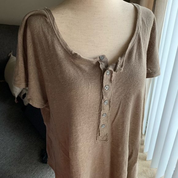 Free People oversized asymmetrical top - Picture 2 of 6
